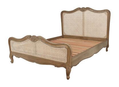 5ft Rattan Bed