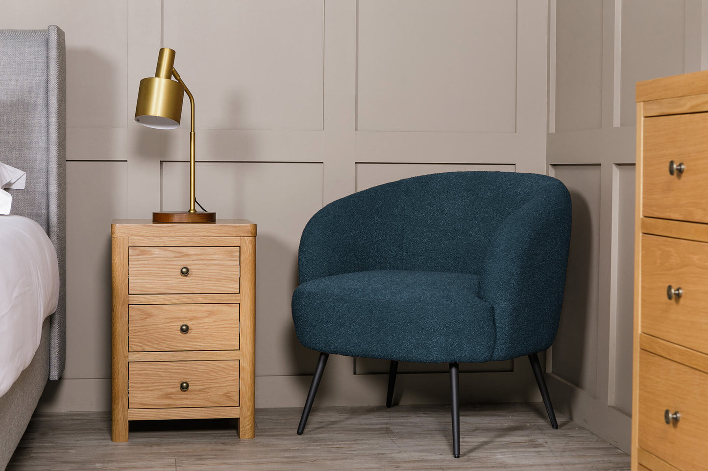 Shelly Accent Chair ( 4 Colours)