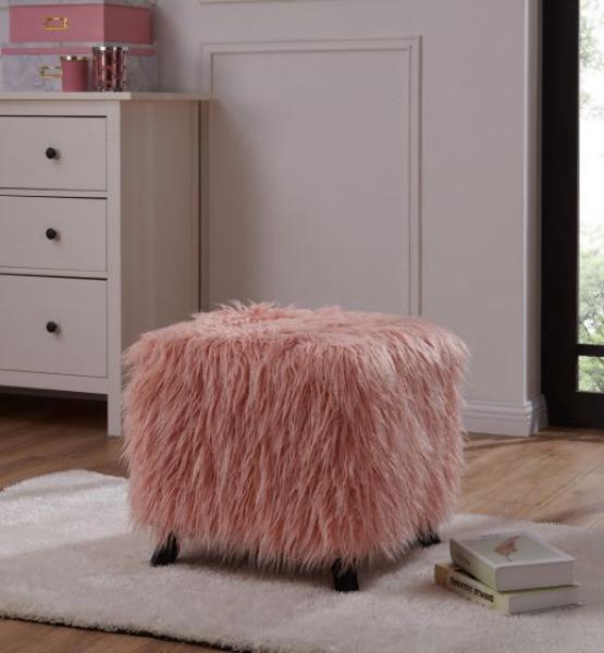 Fluffy Stool in Pink